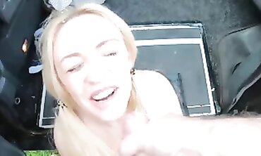 Hot Blonde Teenager Gives A Wild Ride With Her Big Ass And Curvy Body - Older Guy Fucks women