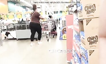 MZ Bounces in Leggings: BBW Monster Ass Witness