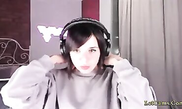 Joy Masturbates With A Vibrator