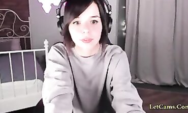 Joy Masturbates With A Vibrator
