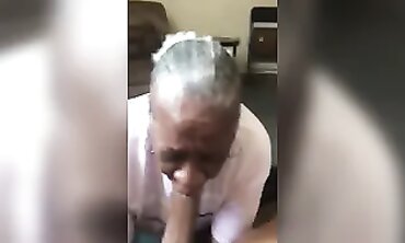 Black Granny in Her 20s Takes $20 for a Quick Blowjob