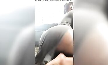 Black Amateur Twerking and Dancing with Huge Ass