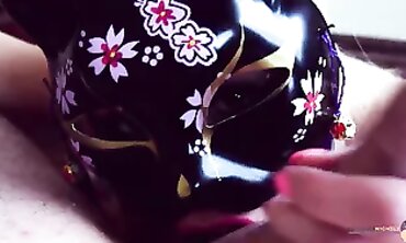 POV Blonde Honey Takes a Cumshot in Her Mouth