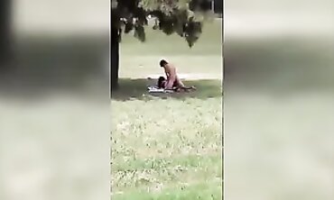 19-Year-Old Lovers Caught in a Secret Park Public Sex Session