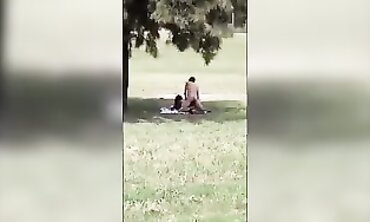 19-Year-Old Lovers Caught in a Secret Park Public Sex Session