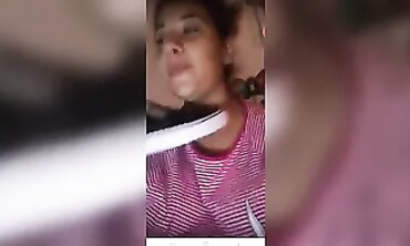 Classy 18-Year-Old Babe Chats on Periscope