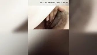 African Teen Yo Jerks Shaggy Muff on Periscope