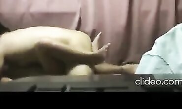 Leaked Amateur Tape of Singaporean Lovers