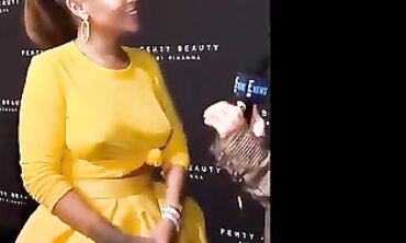 Rihanna Shows Off Her Massive Natural Boobs