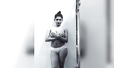 Mallu College Slut With Glasses Gets Hardcore Fuck