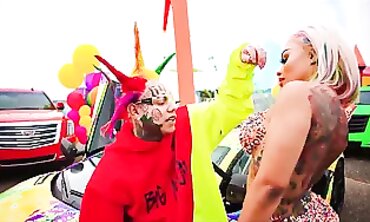 Blac Chyna Showcases Her Juicy Assets in HD
