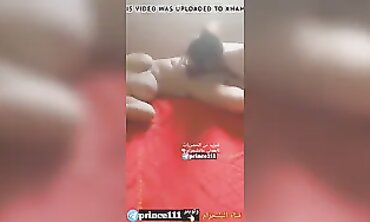 Shaak Masry Plays a Game with Her Friends