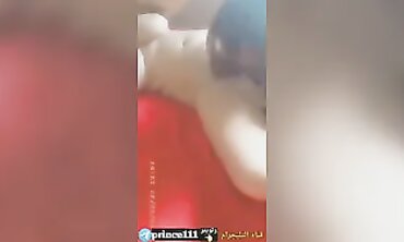 Shaak Masry Plays a Game with Her Friends