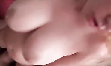 Ultra-Cutie Beauty in a Sexy Amateur Threesome