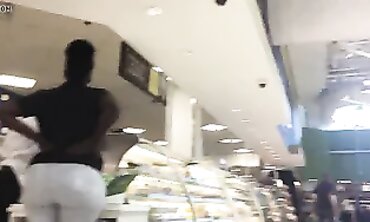 Candid MILF with Big Ass at Publix 2