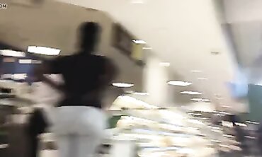 Candid MILF with Big Ass at Publix 2