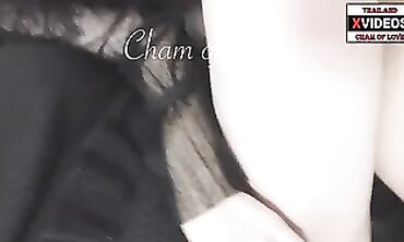 หนุ่มห้องข้างๆ โชว์ของแข็งจนได้เรื่อง