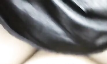 Turkish Brunette Irem in Amateur Anal Cuckold Scene