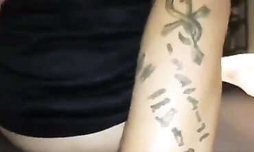 Turkish Brunette Irem in Amateur Anal Cuckold Scene