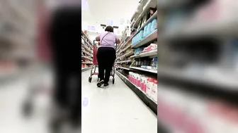POV: Juicy Older Lady Showcases Her Big Ass