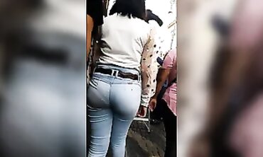 Preciosa: Barely Legal with Round Ass in Denim