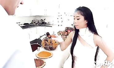 Jade Kush Loves Creampies on Thanksgiving