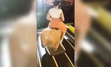 Juicy Succulent Mom Rides the Mechanical Bull