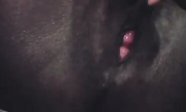 French Goddess Shows Off Her Lengthy Muff
