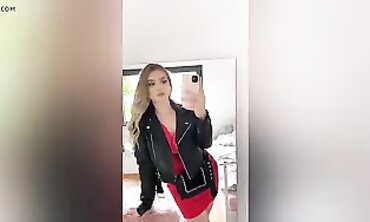 Internal Ejaculation Contest: Who Has the Best Ass?
