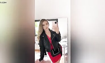 Internal Ejaculation Contest: Who Has the Best Ass?