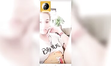 19-Year-Old Amateur Chats and Taunts on Periscope