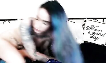 Leaked Webcam: Tattooed Dolls Enjoy Deep Throat and Vibrator Action