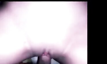Hot Mexican Pussy Opens Wide For A Wild Riding Session