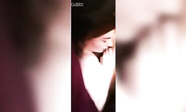 Pregnant Ginger Gets a Creampie