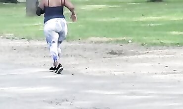 Bow Shows Off Her Huge Mature Ass