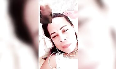 Mature Filipina MILF Ria