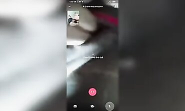 Fresh Pinay Gets Fingered