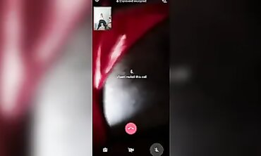 Fresh Pinay Gets Fingered