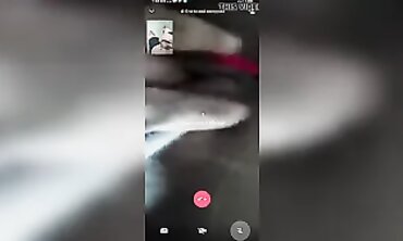 Fresh Pinay Gets Fingered