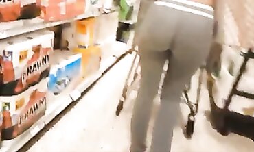 Candid Brunette with Huge Ass in Grey Leggings
