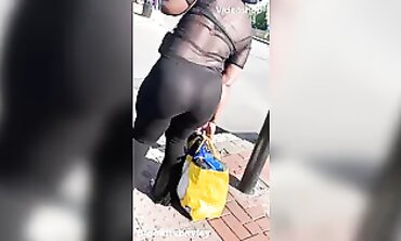 British BBW Walker Shows Off Her Huge Ass
