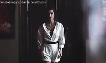 Burucu Kiritci: Special Sensuous Photoshoot