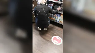 Candid African Blonde Girl Steaming Hot