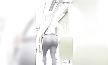 Petite White Girl With Huge Elastic Ass In Tight Leggings