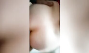 Srpska Milf Prima Brzo Iz Straže Sa Punim Završetkom