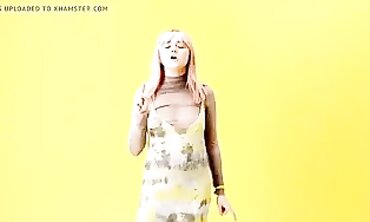 Maisie Williams' Sexy Lingerie Fashion Show with Color Correction