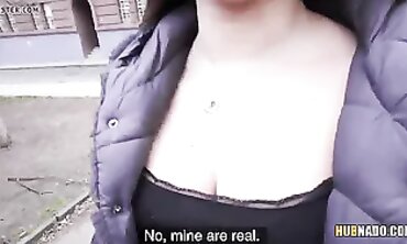 Sereyna Gomez Gets Paid For A Quick Hardcore Fuck