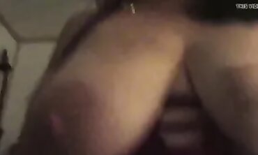 Morning Amateur Riding with a Cuckold Cumshot