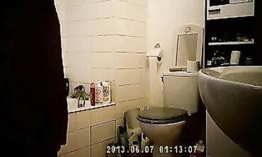 French College Girl Shows Off Her Wet Cooch