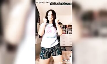 Mariana Tierna: Teenage Latina Striptease